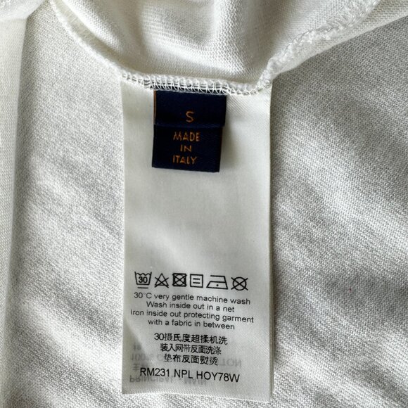 Louis Vuitton White Rainbow Logo T-Shirt - Picture 5 of 9